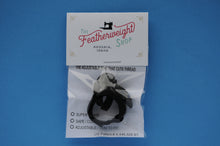 Load image into Gallery viewer, Thread Cutterz - Ring Featherweight Shop Edition