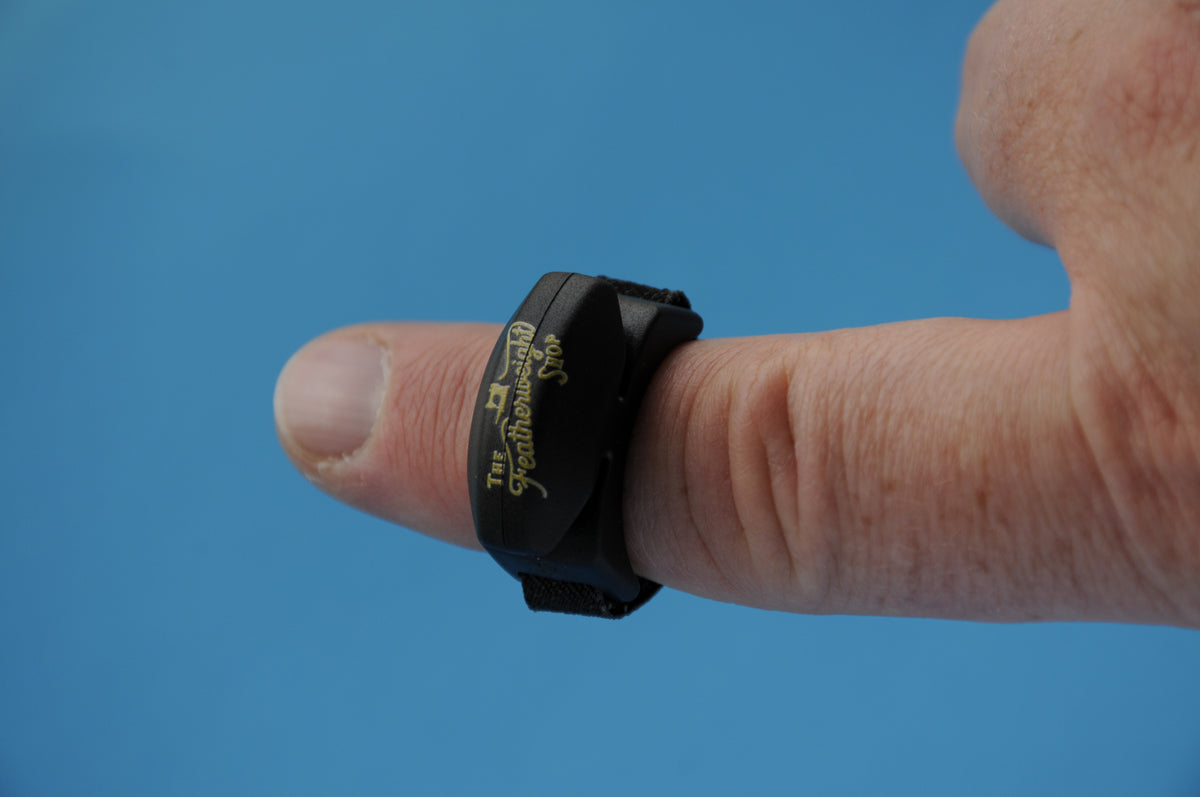 Thread Cutterz Ring Featherweight Shop Edition S and P Sewing Supplies