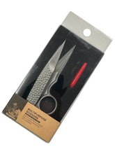 Load image into Gallery viewer, PIN Stainless Steel Textured Thread Snip
