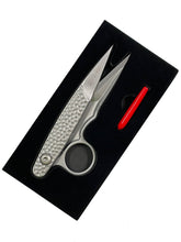 Load image into Gallery viewer, PIN Stainless Steel Textured Thread Snip
