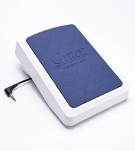 Load image into Gallery viewer, Little Rebel Sewing and Quilting Machine
