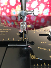 Load image into Gallery viewer, Singer Featherweight Accurate Seam Square
